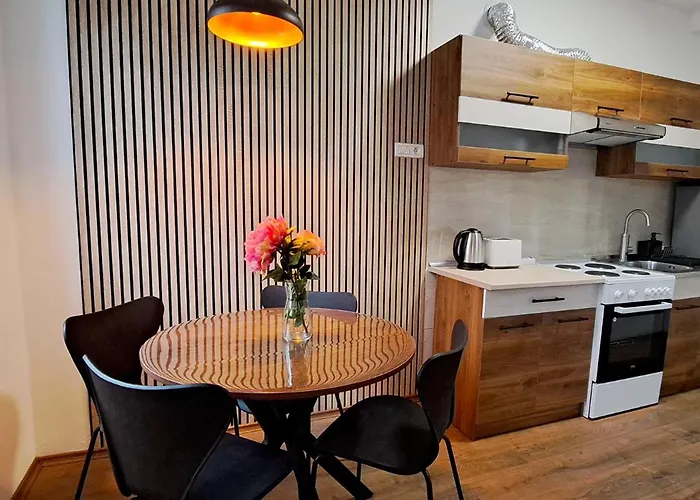 Lägenhet Lovely Near Centre *