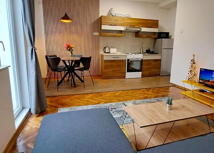 Lovely Near Centre Apartment Skopje